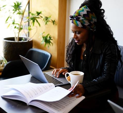 woman working on her laptop